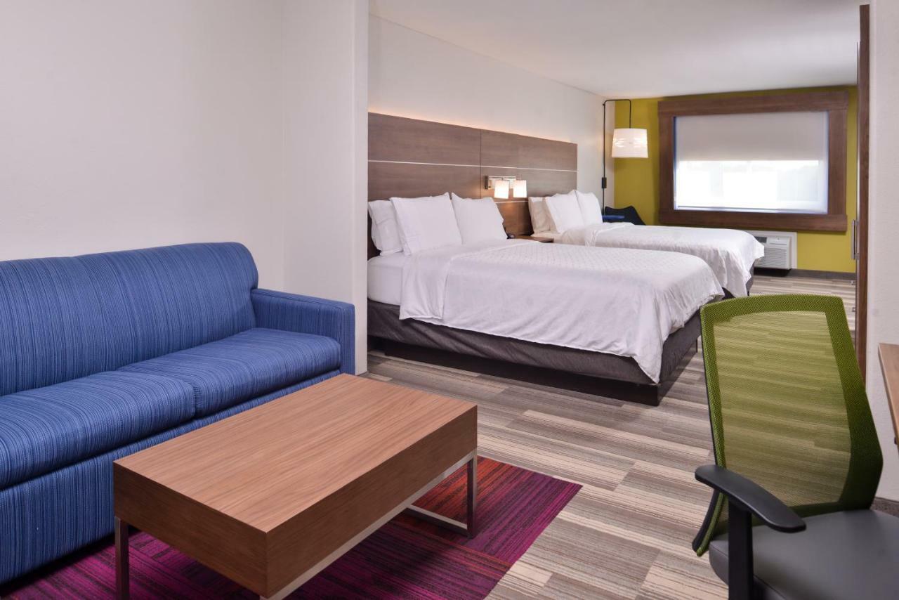 Holiday Inn Express Hotel & Suites Elgin By Ihg Bagian luar foto